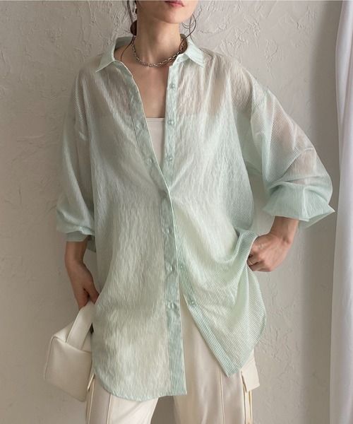 She's Closet(シーズクローゼット)の「長袖 ボリュームスリーブ ロング丈 オーバーサイズ ストライプ シアーシャツ(シャツ/ブラウス・レディース・グレー/イエロー/ネイビー/パープル/ホワイト/ピンク/グリーン・FREE)」の4枚目の写真
