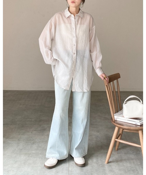 She's Closet(シーズクローゼット)の「長袖 ボリュームスリーブ ロング丈 オーバーサイズ ストライプ シアーシャツ(シャツ/ブラウス・レディース・グレー/イエロー/ネイビー/パープル/ホワイト/ピンク/グリーン・FREE)」の17枚目の写真