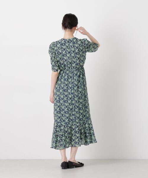 troisiemeCHACO(トロワズィエムチャコ)の「troisieme chaco/別注 CUT JACQUARD ワンピース(ワンピース・レディース・ベージュ/ネイビー・38)」の10枚目の写真