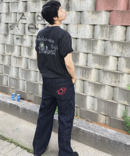 VETEZE(ベテゼ)の「Red Stitch Indigo Cargo Denim Pants(デニムパンツ・レディース・ブルー系その他・1/2/3)」の3枚目の写真