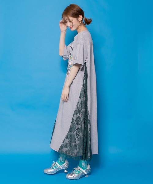 ScoLar（スカラー）の「161670：花ネコピクニック柄 天竺×レースワンピース（ワンピース・レディース・ブラック/杢グレー・M）」の4枚目の写真