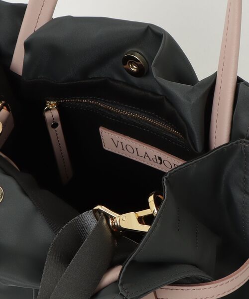 VIOLAd'ORO（ヴィオラドーロ）の「VIOLAd’ORO (ヴィオラドーロ) ナイロンギャザーBAG/BIANCA/V-2293（トートバッグ・レディース・チャコールグレー/ベージュ/ブラック・F）」の6枚目の写真