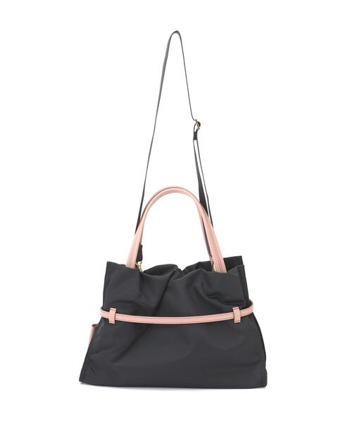VIOLAd'ORO(ヴィオラドーロ)の「VIOLAd’ORO (ヴィオラドーロ) ナイロンギャザーBAG/BIANCA/V-2293(トートバッグ・レディース・チャコールグレー/ベージュ/ブラック/モカ・F)」の9枚目の写真