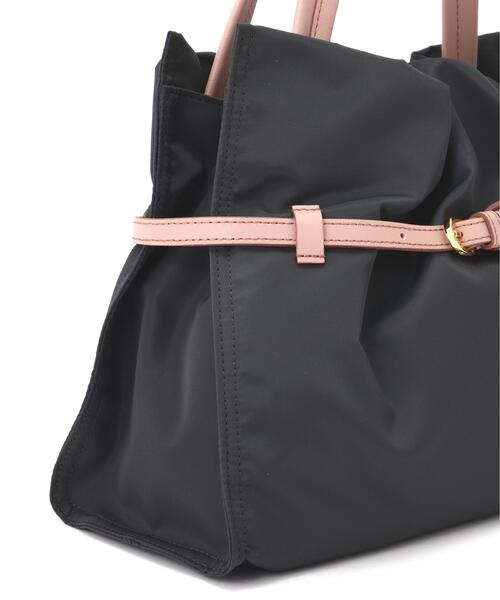 VIOLAd'ORO(ヴィオラドーロ)の「VIOLAd’ORO (ヴィオラドーロ) ナイロンギャザーBAG/BIANCA/V-2293(トートバッグ・レディース・チャコールグレー/ベージュ/ブラック/モカ・F)」の13枚目の写真