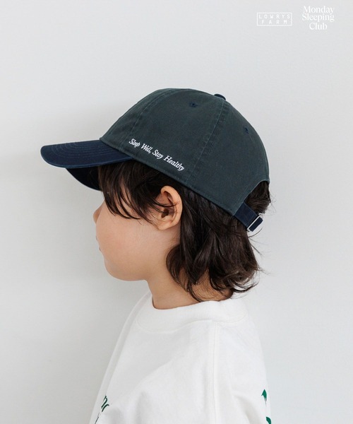 LOWRYS FARM（ローリーズファーム）の「【KIDS】Monday Sleeping Club ロゴシシュウＣＡＰ 661486（キャップ・キッズ・ネイビー/グリーン/オフホワイト・FREE）」の13枚目の写真