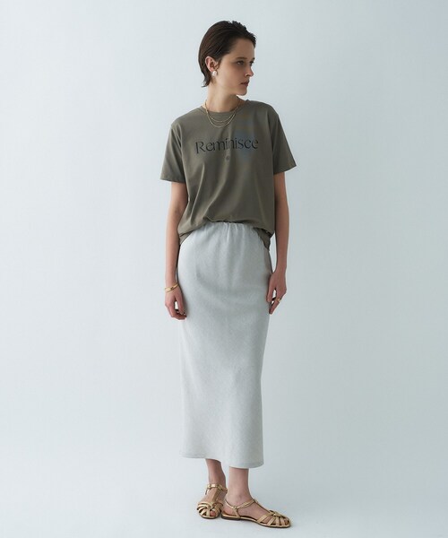 cloenc(クロエンス)の「グラフィックTシャツ|リサイクルポリエステル(Tシャツ/カットソー・レディース・ホワイト系3/カーキ系2/ホワイト系5/ホワイト系4/カーキ系3/ピンク系1/ピンク系2/ピンク系3/カーキ系4・02)」の22枚目の写真
