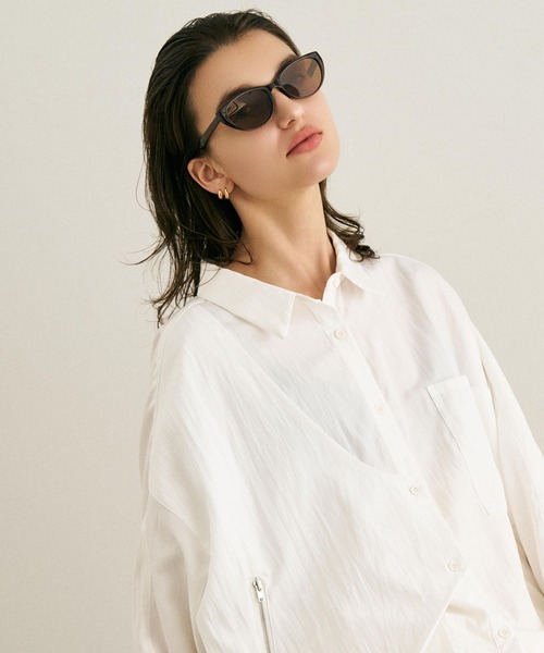 NUEF (ヌエフ)の「ウェリントンサングラス|カラーレンズ|トレンド|紫外線対策|UVカット|サングラス|NUEF|COLOR SUNGLASSES(サングラス・レディース・ブラック/ブラウン/グレー・FREE)」の18枚目の写真