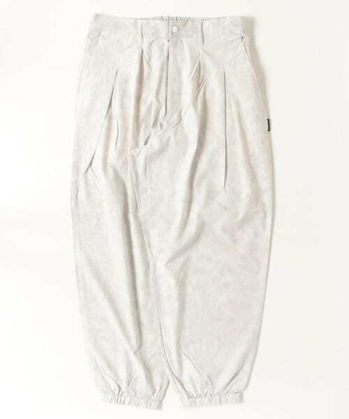 ADAM PATEK(アダムパテック)の「【ADAMPATEK/アダムパテック】uneven dyeing tuck relax pants/ムラ染めリラックスタックパンツ(その他パンツ・メンズ・ホワイト/グレー/ブラック・1/2)」の13枚目の写真