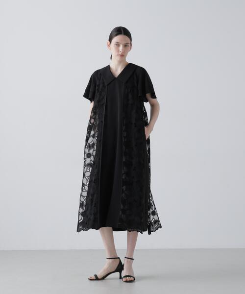 ADORE(アドーア)の「◆ガーデンエンブロイダリーワンピース(ワンピース・レディース・レッド/ブラック・38)」の4枚目の写真
