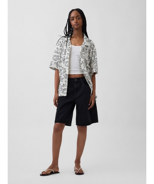 GAP（ギャップ）の「キース・ヘリング テクスチャーシャツ（シャツ/ブラウス・メンズ・ベージュ・L/M/XL/XS/S）」の5枚目の写真