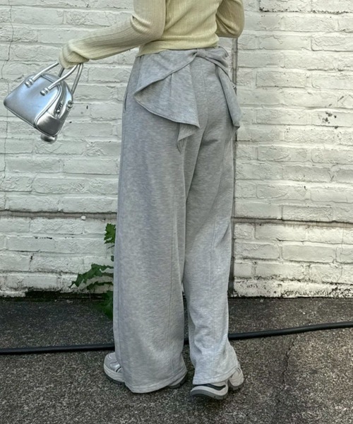 Another Branch olive des olive（アナザーブランチオリーブデオリーブ）の「後ろ姿までかわいい！リボン付きバレルカットパンツ（スウェットパンツ・レディース・ブラック/トップグレー/ピンク・FREE）」の20枚目の写真