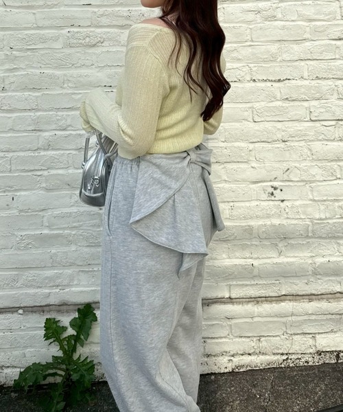 Another Branch olive des olive（アナザーブランチオリーブデオリーブ）の「後ろ姿までかわいい！リボン付きバレルカットパンツ（スウェットパンツ・レディース・ブラック/トップグレー/ピンク・FREE）」の12枚目の写真