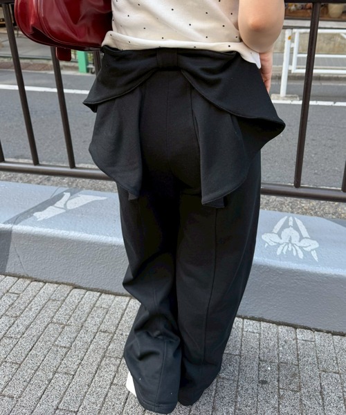 Another Branch olive des olive（アナザーブランチオリーブデオリーブ）の「後ろ姿までかわいい！リボン付きバレルカットパンツ（スウェットパンツ・レディース・ブラック/トップグレー/ピンク・FREE）」の11枚目の写真