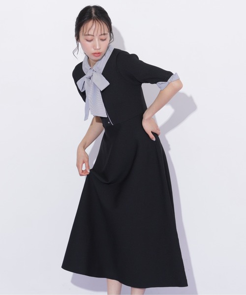 JILL by JILL STUART(ジルバイジルスチュアート)の「シャツ襟ドッキングニットワンピース半袖(ワンピース・レディース・グレー系その他/ブラック系その他/ネイビー・FREE)」の2枚目の写真