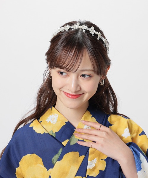 Honeys（ハニーズ）の「花モチーフカチューシャ（和装小物・レディース・シルバー/ゴールド・FREE）」の17枚目の写真