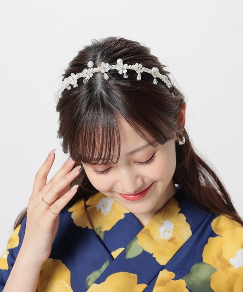 Honeys（ハニーズ）の「花モチーフカチューシャ（和装小物・レディース・シルバー/ゴールド・FREE）」の18枚目の写真