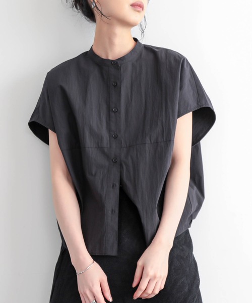 for/c(フォーシー)の「コクーンブラウス【サスティナブル】(シャツ/ブラウス・レディース・オフホワイト/ブラック/ベージュ・L/M)」の7枚目の写真