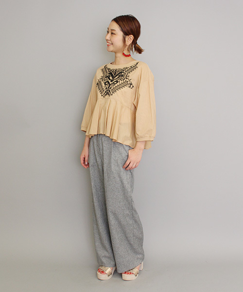 mystic（ミスティック）の「【mystic】タックパンツ（その他パンツ・レディース・ブラック/ベージュ/ピンク・1/2）」の4枚目の写真