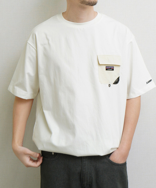 GERRY(ジェリー)の「GEERY 裾ドローコード内蔵 冷感ナイロンポケット付半袖Tシャツ(Tシャツ/カットソー・メンズ・グレー系/アイボリー/ブラック/グレー・LARGE/MEDIUM/X-LARGE)」の1枚目の写真