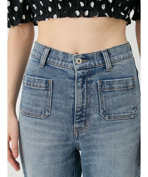 LILY BROWN(リリーブラウン)の「ストレッチセミフレアデニムパンツ(その他パンツ・レディース・ライトブルー/ブルー/インディゴブルー・0/1)」の12枚目の写真