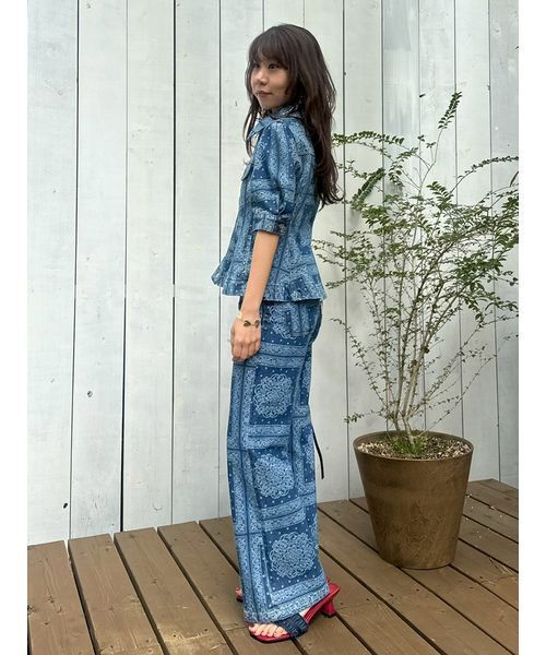 ストレッチセミフレアデニムパンツ（その他パンツ）｜LILY BROWN