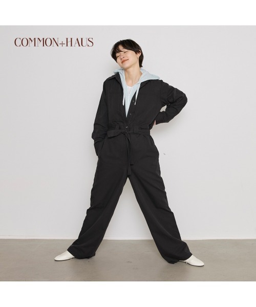COMMON+HAUS(コモンハウス)の「ニュートラルジャンプスーツ(つなぎ/オールインワン・レディース・ブラウン/ネイビー/ブラック・S/M)」の4枚目の写真
