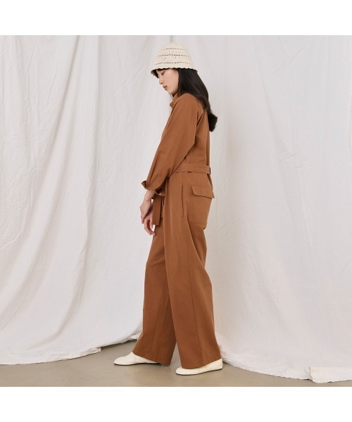COMMON+HAUS(コモンハウス)の「ニュートラルジャンプスーツ(つなぎ/オールインワン・レディース・ブラウン/ネイビー/ブラック・S/M)」の10枚目の写真