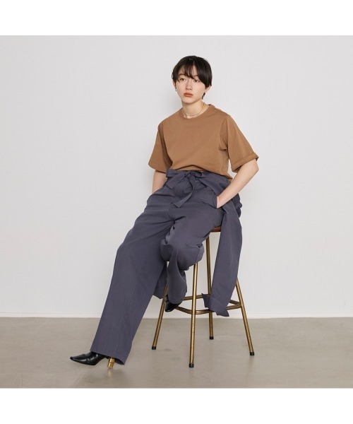 COMMON+HAUS(コモンハウス)の「ニュートラルジャンプスーツ(つなぎ/オールインワン・レディース・ブラウン/ネイビー/ブラック・S/M)」の15枚目の写真