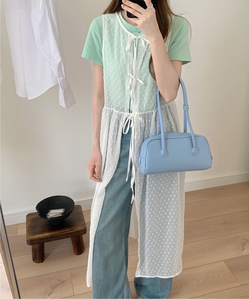 FINEnough(ファインナフ)の「前後2WAYドット柄シアーロングジレ(ワンピース・レディース・ブラック/ホワイト・FREE)」の1枚目の写真