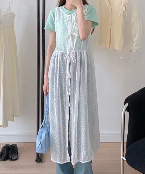 FINEnough(ファインナフ)の「前後2WAYドット柄シアーロングジレ(ワンピース・レディース・ブラック/ホワイト・FREE)」の6枚目の写真