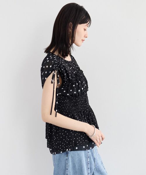 YECCA VECCA(イェッカヴェッカ)の「ドットMIXシャーリングブラウス(シャツ/ブラウス・レディース・ブラック/オフホワイト・FREE)」の15枚目の写真