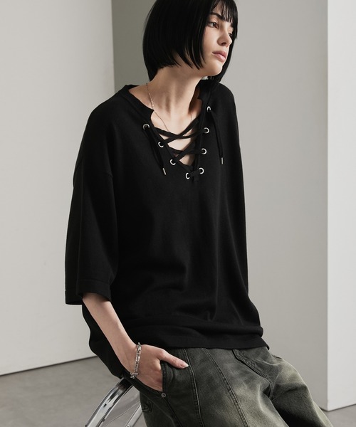 cussil(クシル)の「【cussil/クシル】メタルアイレットレースアップサマーニット半袖Tシャツ(Tシャツ/カットソー・メンズ・オフホワイト/ブラック・L/M/S)」の8枚目の写真