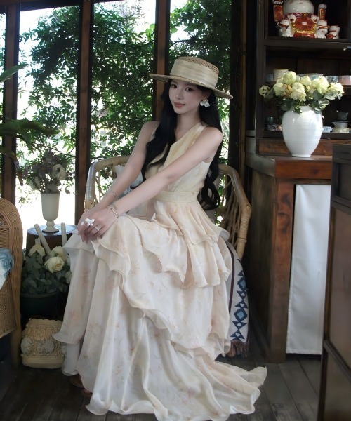 Aelina(エリナ)の「花柄ワンピース(ワンピース・レディース・ベージュ/イエロー・FREE)」の15枚目の写真