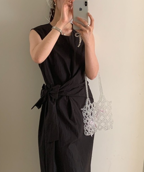 YUGA(ユーガ)の「YUGA_YGMC Korean-style Slit Side Twist Long Dress(ワンピース・レディース・カーキ・FREE)」の9枚目の写真