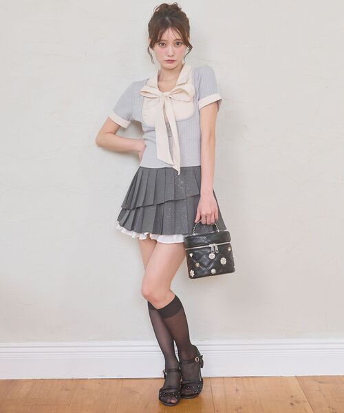 MAJESTIC LEGON(マジェスティックレゴン)の「2wayリボンレイヤードライクトップス(Tシャツ/カットソー・レディース・アイボリー/ピンクベージュ/ブラック/グレー・MEDIUM)」の17枚目の写真