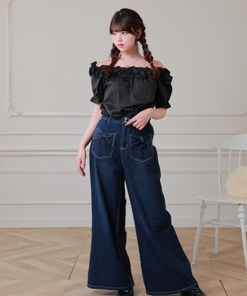 Anely(アネリー)の「Anely オフショル フリル パフスリーブ ショート ブラウス(シャツ/ブラウス・レディース・イエロー/ブラック/ホワイト・FREE)」の5枚目の写真