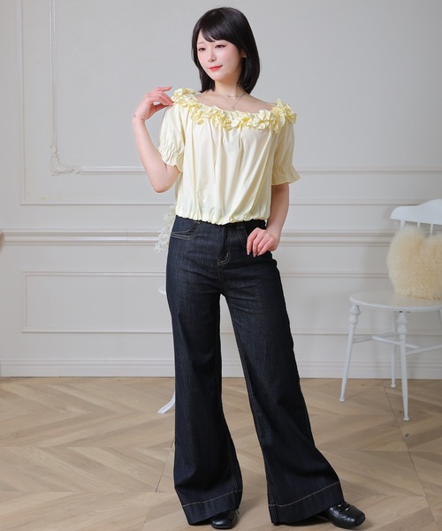 Anely(アネリー)の「Anely オフショル フリル パフスリーブ ショート ブラウス(シャツ/ブラウス・レディース・イエロー/ブラック/ホワイト・FREE)」の18枚目の写真