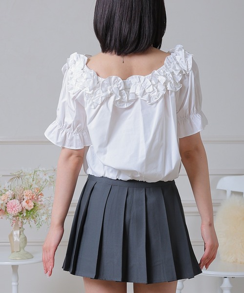 Anely(アネリー)の「Anely オフショル フリル パフスリーブ ショート ブラウス(シャツ/ブラウス・レディース・イエロー/ブラック/ホワイト・FREE)」の14枚目の写真