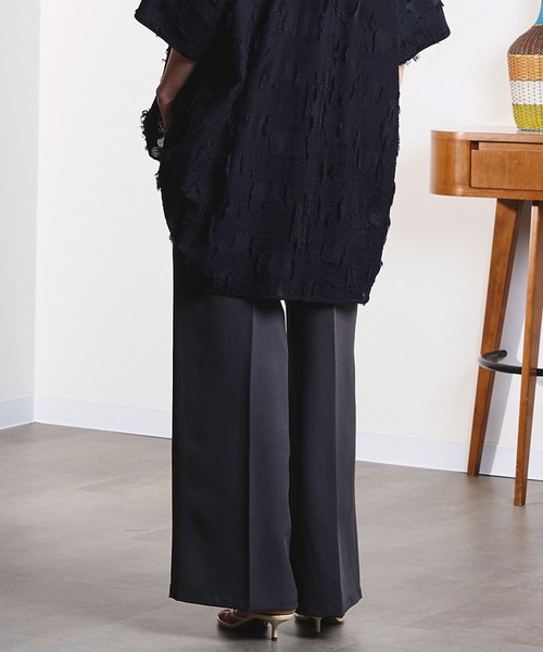 ROSE BUD(ローズバッド)の「TUCK EASY SLACKS(スラックス・レディース・チャコールグレー/ブラウン・S/M)」の5枚目の写真