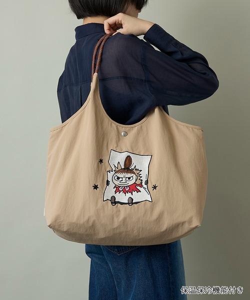MOOMIN（ムーミン）の「【MOOMIN】(ムーミン) 軽量 保温保冷 A4 B4収納 軽撥水 刺繍 マルシェバッグ RMPK-01HR（ショルダーバッグ・レディース・ライトグレー/ネイビー/ベージュ/カーキ・ONE SIZE）」の3枚目の写真