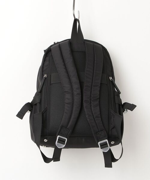 MAISON mou（メゾンムー）の「【 NATURAL BEAUTY BAG & WALLET 】 ミラ バックパック/リュック A4収納 撥水 多機能（バックパック/リュック・レディース・ベージュ/ブラック・FREE）」の3枚目の写真