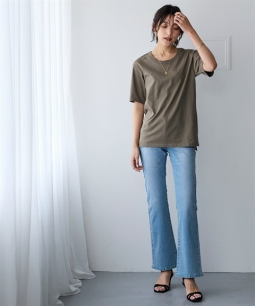 nissen(ニッセン)の「綿100%汗染みしにくいクルーネック5分袖Tシャツ<大きいサイズ有>(Tシャツ/カットソー・レディース・ダークグリーン/カーキ/ブラック/モカ/ピンク/イエロー/ネイビー/オフホワイト・3L/L/LL/S/M)」の19枚目の写真