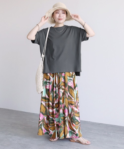 reca（レカ）の「裾ボタンTシャツ（Tシャツ/カットソー・レディース・オフホワイト/チャコール/ブラック・FREE）」の10枚目の写真