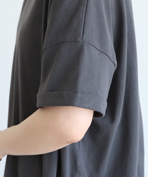 reca（レカ）の「裾ボタンTシャツ（Tシャツ/カットソー・レディース・オフホワイト/チャコール/ブラック・FREE）」の21枚目の写真
