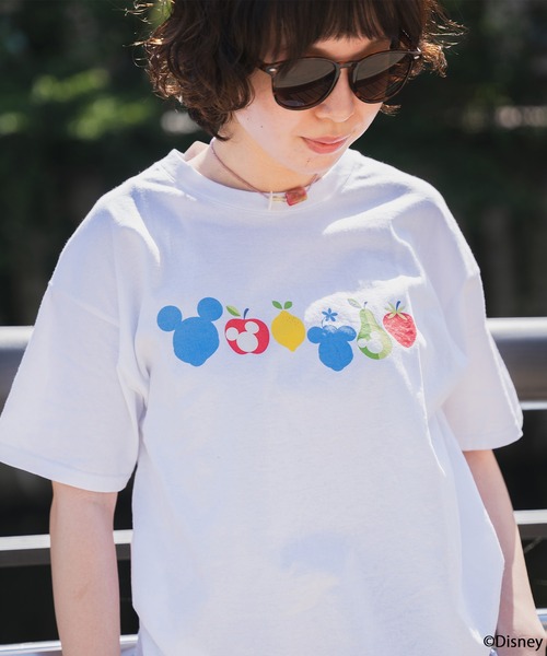 FRUIT OF THE LOOM(フルーツオブザルーム)の「FTL×Disney COLORFUL T-shirt(Tシャツ/カットソー・メンズ・ホワイト/ブラック・L/XL/M)」の2枚目の写真