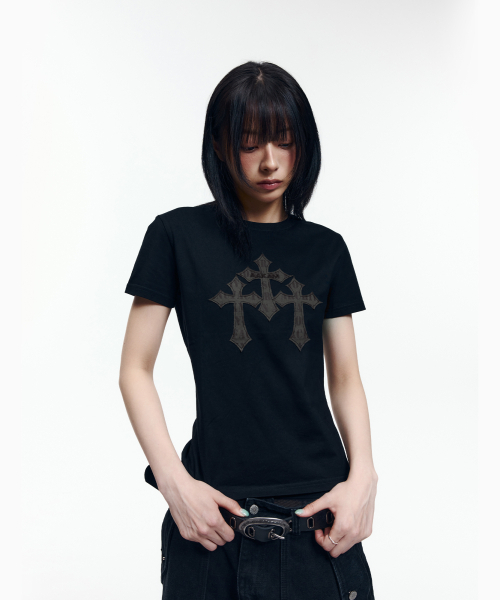 AAKAM（アーカム）の「トリニティクロス ハーフトップ（ブラック）（Tシャツ/カットソー・レディース・その他・1/3/2）」の4枚目の写真