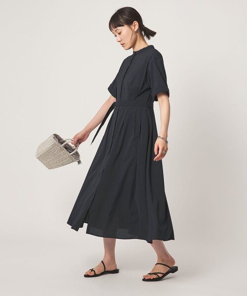 green label relaxing(グリーンレーベルリラクシング)の「ベルト フレア ワンピース マシンウォッシャブル 吸水速乾(ワンピース・レディース・ネイビー/ライトグレー/ブラウン系・36/38)」の11枚目の写真