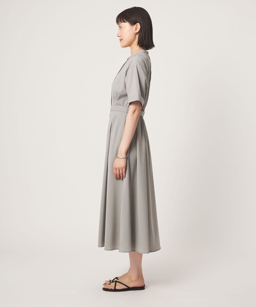 green label relaxing(グリーンレーベルリラクシング)の「ベルト フレア ワンピース マシンウォッシャブル 吸水速乾(ワンピース・レディース・ネイビー/ライトグレー/ブラウン系・36/38)」の16枚目の写真