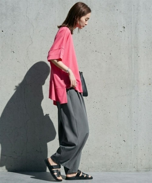 Soiunique（スワユニーク）の「タックデザインシアースラブ半袖トップス［Soiunique］（Tシャツ/カットソー・レディース・オフホワイト/ピンク/ブラック・FREE）」の12枚目の写真