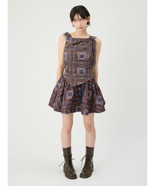 LILY BROWN(リリーブラウン)の「ドレープペイズリー柄マルチウェイトップス(Tシャツ/カットソー・レディース・アイボリー/ブラウン/ブルー・F)」の17枚目の写真